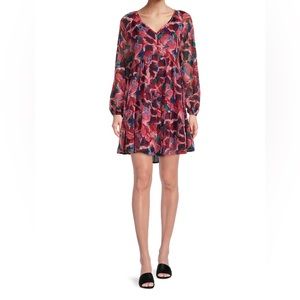 NWT Time and Tru Women’s Tiered Babydoll Dress
New with tags
Medium
$15